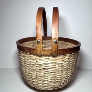 Nantucket Lightship Style Round Basket With Double Swing Handles